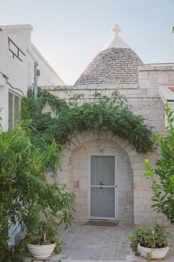 Trulli Harmonia Con Piscina - Alberobello Exterior photo